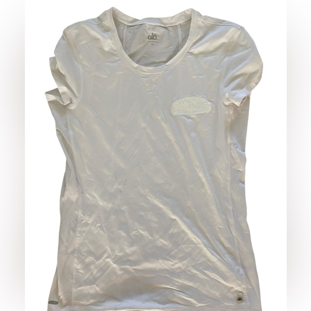 Alo Sport coolfit white tee size XL